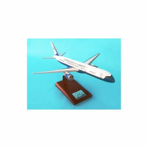 Daron Worldwide Trading B9110 C 32a 757 0 Usaf 1 100 Aircraft 1 Mariano S