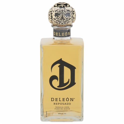 DeLeon Tequila Reposado Perspective: front