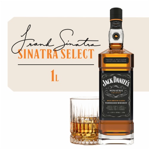 Jack Daniel's Sinatra Select Tennessee Whiskey Perspective: front