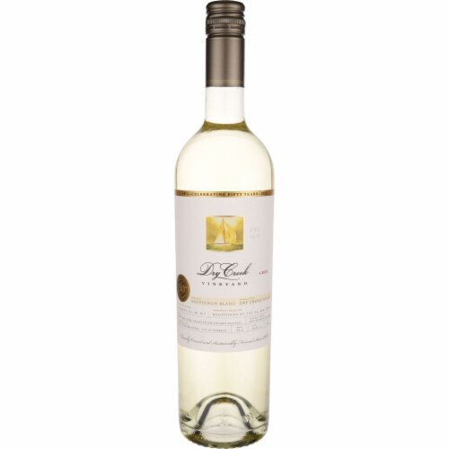Dry Creek Vineyards Sauvignon Blanc White Wine Perspective: front