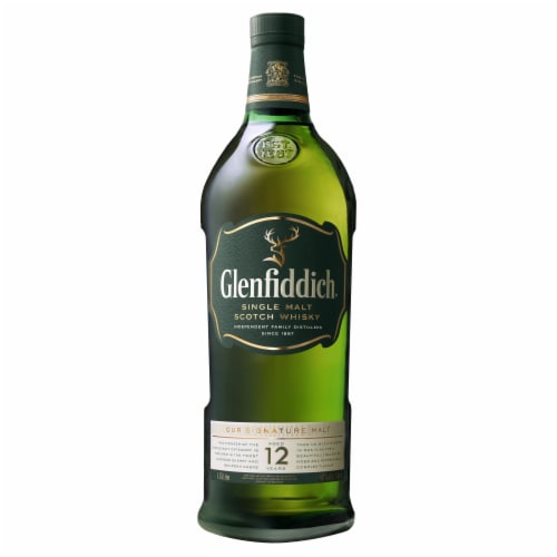 Glenfiddich 12 Year Old Single Malt Scotch Whisky Perspective: front