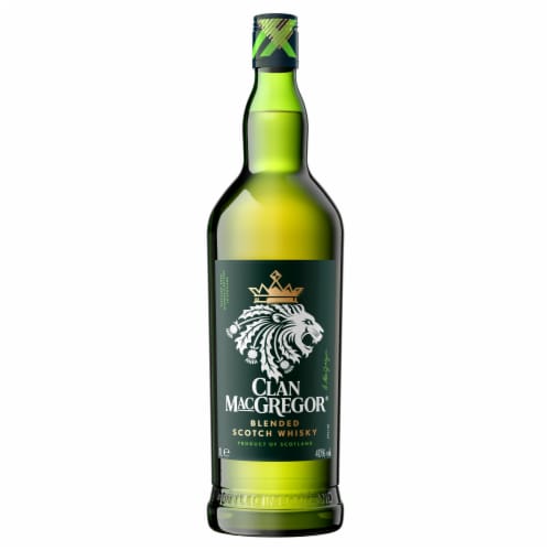 Clan MacGregor Blended Scotch Whisky Perspective: front