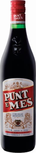 Guiseppe B. Carpano Punt E Mes Vermouth Perspective: front