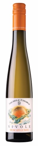 Michele Chiarlo Nivole Moscato D'Asti Italian White Wine Perspective: front