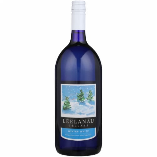 Leelanau Cellars Winter White Blend Michigan Wine Perspective: front