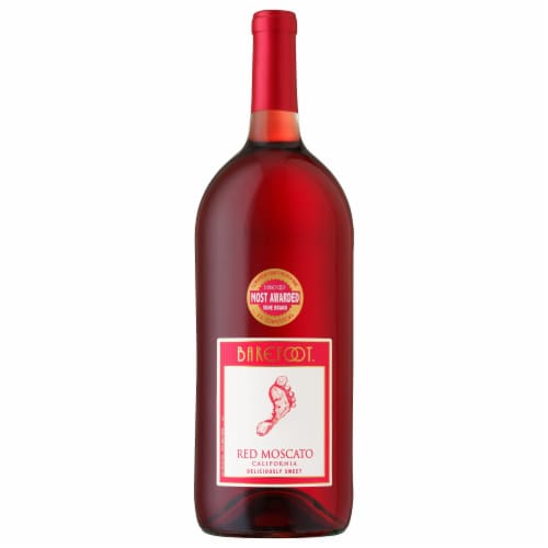 Barefoot® Cellars Red Moscato California Wine Perspective: front