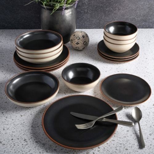 Matte Black Dinnerware