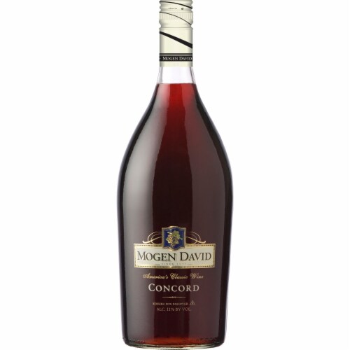 Mogen David Concord New York Red Wine Perspective: front