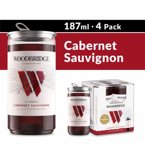 Woodbridge Cabernet Sauvignon Red Wine Cans Perspective: front
