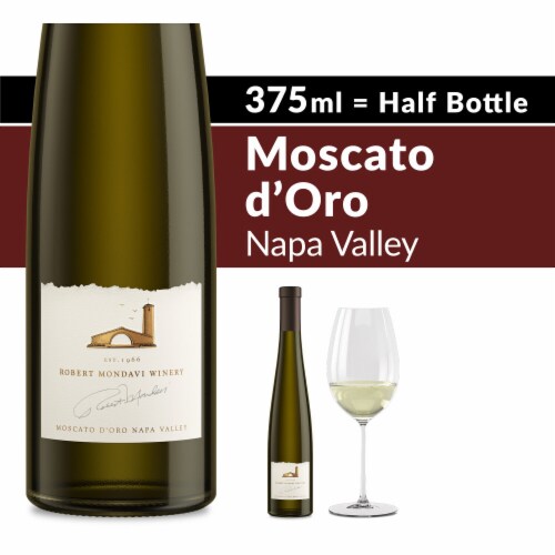 Robert Mondavi Winery Napa Valley Moscato d'Oro White Wine Perspective: front