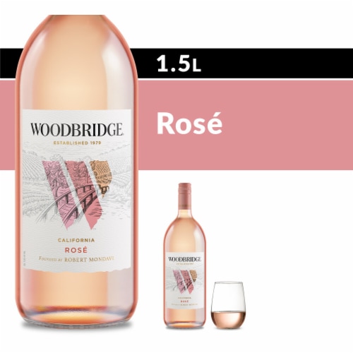 Woodbridge Rose Wine Perspective: front