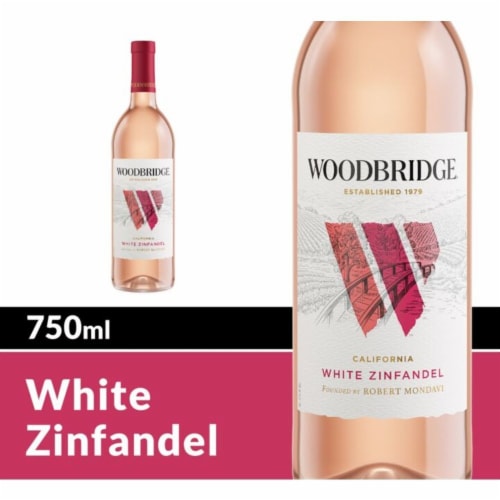 Woodbridge White Zinfandel Wine Perspective: front