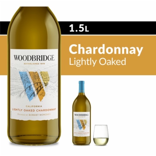 Woodbridge Lightly Oaked Chardonnay White Wine