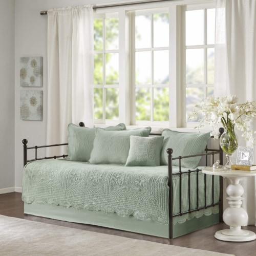 Madison Park Tuscany 6 Piece Reversible Scalloped Edge Daybed Cover Set - Daybed - Seafoam Perspective: front