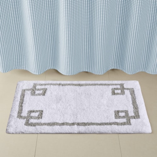 Madison Park Glam Cotton Tufted Bath Rug with White Finish MP72-7332 Perspective: front