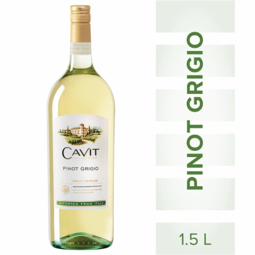 Cavit Pinot Grigio White Wine Perspective: front