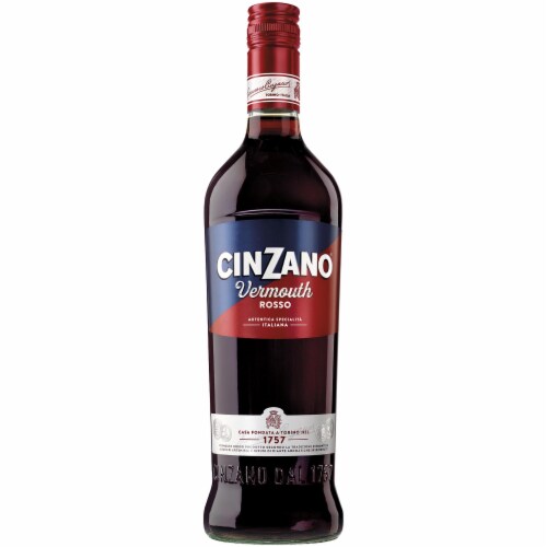 Cinzano Vermouth Rosso Perspective: front