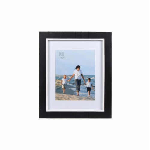 Prinz Grooved Plank Picture Frame - Black Perspective: front