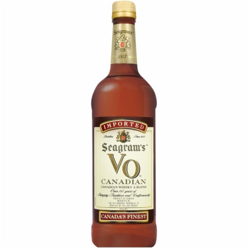 Seagram's VO Blended Canadian Whisky Perspective: front