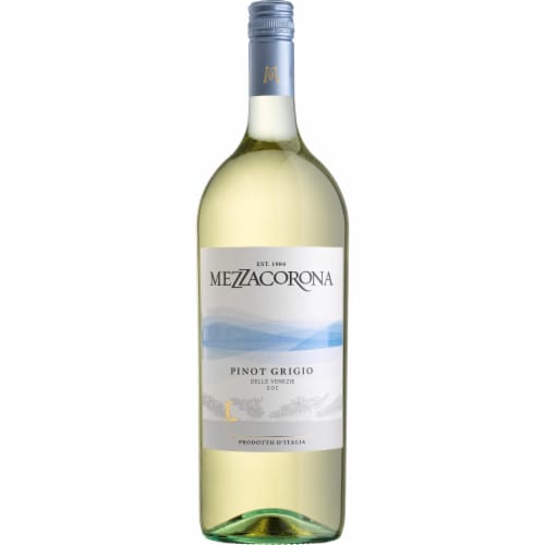 Mezzacorona Pinot Grigio Perspective: front