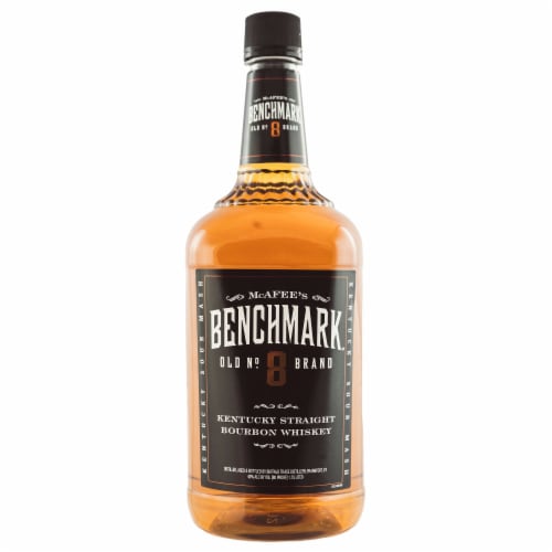 Benchmark Kentucky Straight Bourbon Whiskey Perspective: front