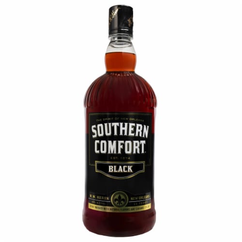 Southern Comfort® Spirit Whiskey Perspective: front