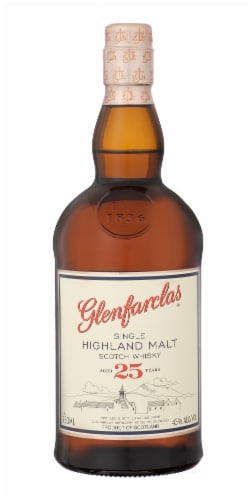 Glenfarclas® 25 Year Single Highland Malt Scotch Whisky Perspective: front