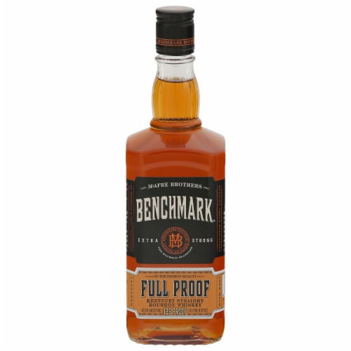 Benchmark® Extra Strong Full Proof Kentucky Straight Bourbon Whiskey Perspective: front