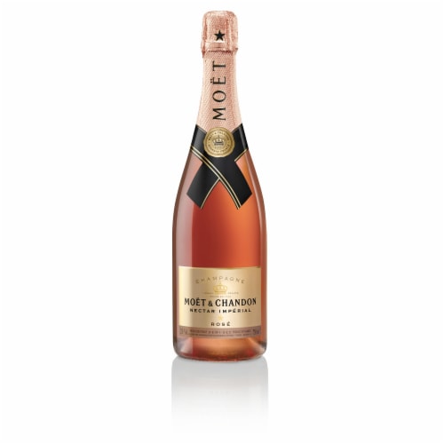 Moet & Chandon Nectar Imperial Rose France Sparkling Wine Perspective: front