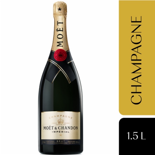 Moet & Chandon Brut Imperial France Sparkling Wine Perspective: front