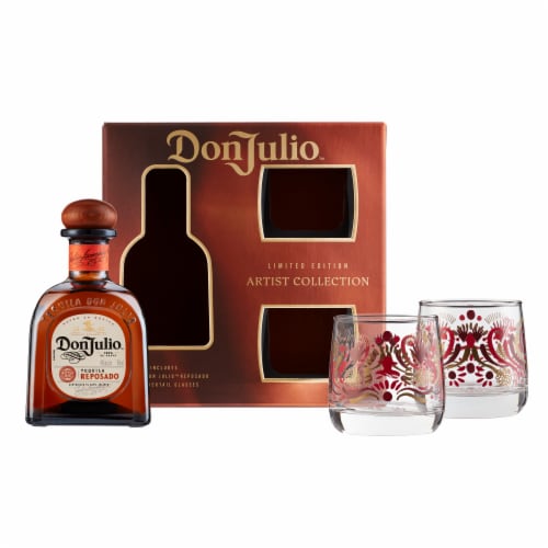 Don Julio Tequila Reposado Perspective: front