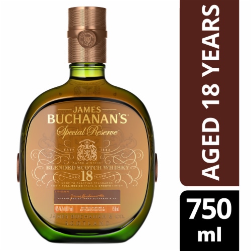 Buchanan's Special Reserve Aged 18 Years Blended Scotch Whisky Perspective: front