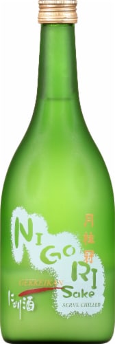 Gekkeikan Nigori Sake Perspective: front