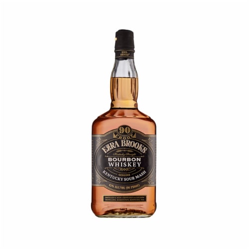 Ezra Brooks Black Label Straight Bourbon Perspective: front