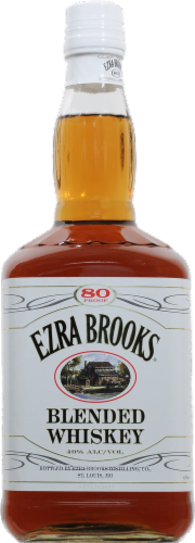 Ezra Brooks Blended Whiskey Perspective: front