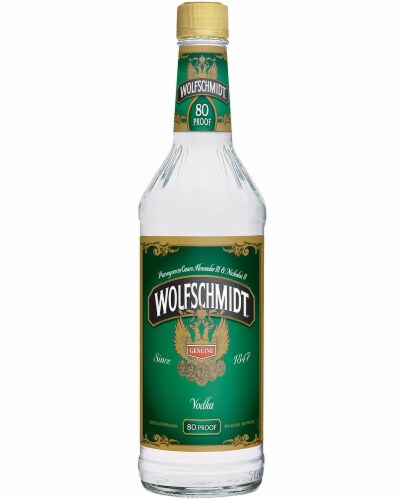 Wolfschmidt Vodka Perspective: front