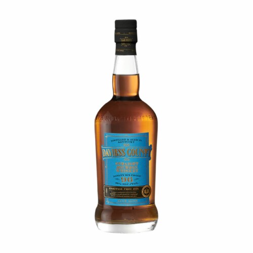 Daviess County Kentucky Straight Bourbon Whiskey Perspective: front