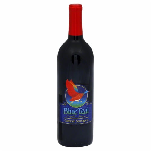 Blue Teal Vineyards Cabernet Sauvignon Perspective: front