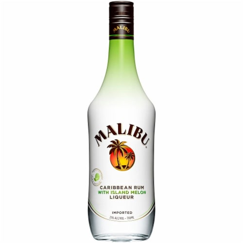 Malibu® Caribbean Rum with Island Melon Liqueur Perspective: front
