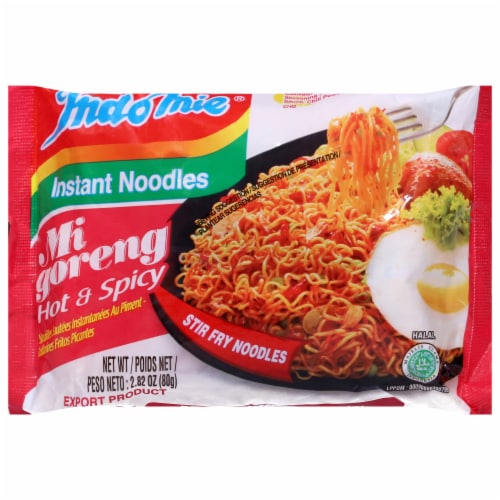 Indomie Mi Goreng Hot & Spicy Stir Fry Noodles Perspective: front