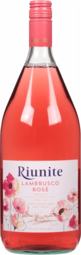 Riunite Lambrusco Rose Wine Perspective: front