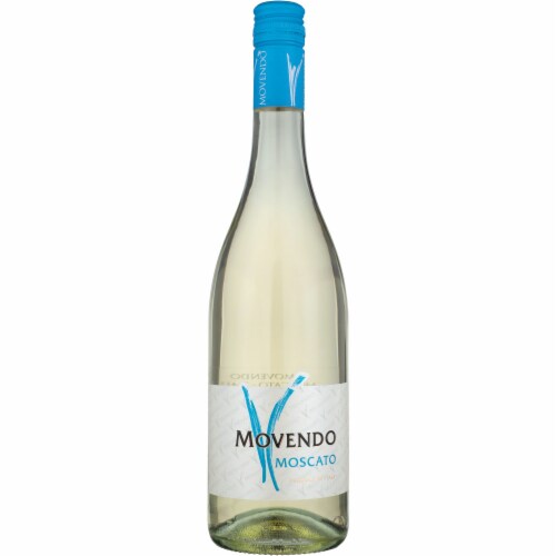 Movendo Moscato Italian White Wine Perspective: front