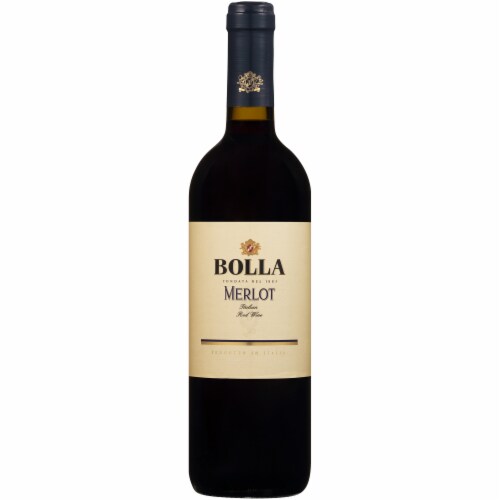 Bolla Merlot Red Wine Perspective: front