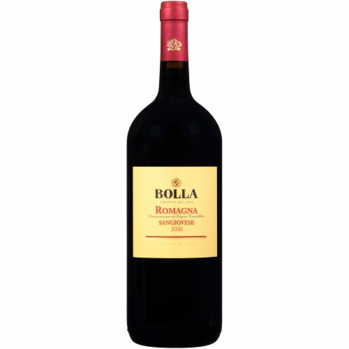 Bolla Romagna Sangiovese Red Wine Perspective: front