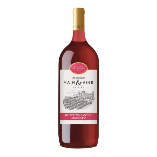 Beringer Main & Vine White Zinfandel/Moscato Blend California Rose Wine Perspective: front