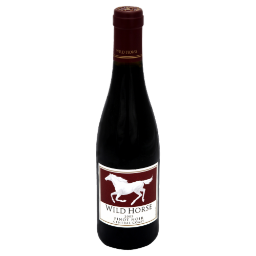 Wild Horse Pinot Noir Red Wine Perspective: front