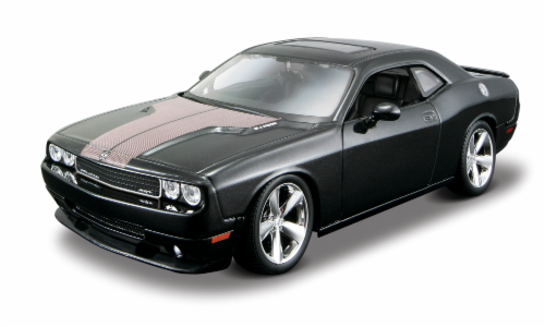 Maisto 1:24 Assembly Line 2008 Dodge Challenger SRT8 - Black Perspective: front