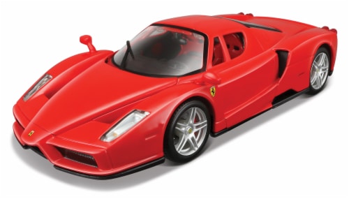 Maisto Ferrari Enzo Model Car Perspective: front