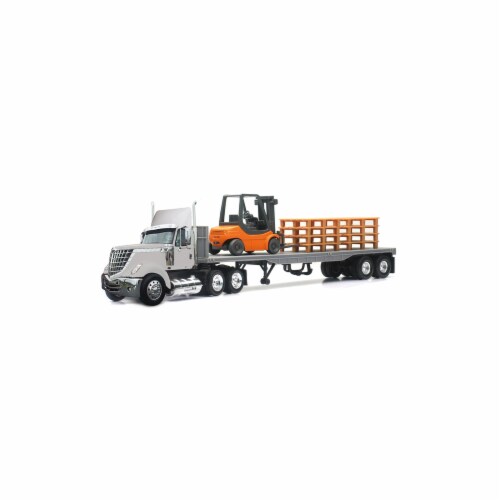 1/43 International Lonestar Flatbed W/ Forklift And Pallet Perspective: front
