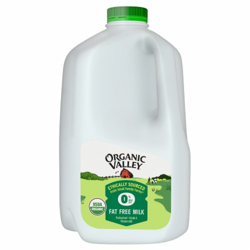 Organic Valley® Fat Free Skim Milk Perspective: front